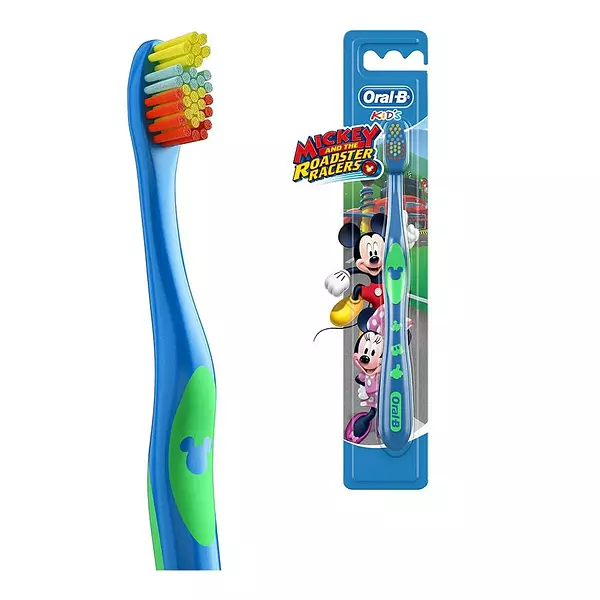 Cepillo Dental Oral B Kids Mickey 1 Unidad